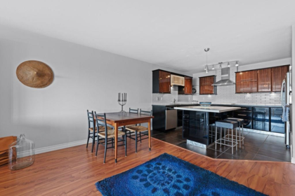 64 2212 Folkestone Way, West Vancouver, BC, West Vancouver — Apartment/Condo for sale