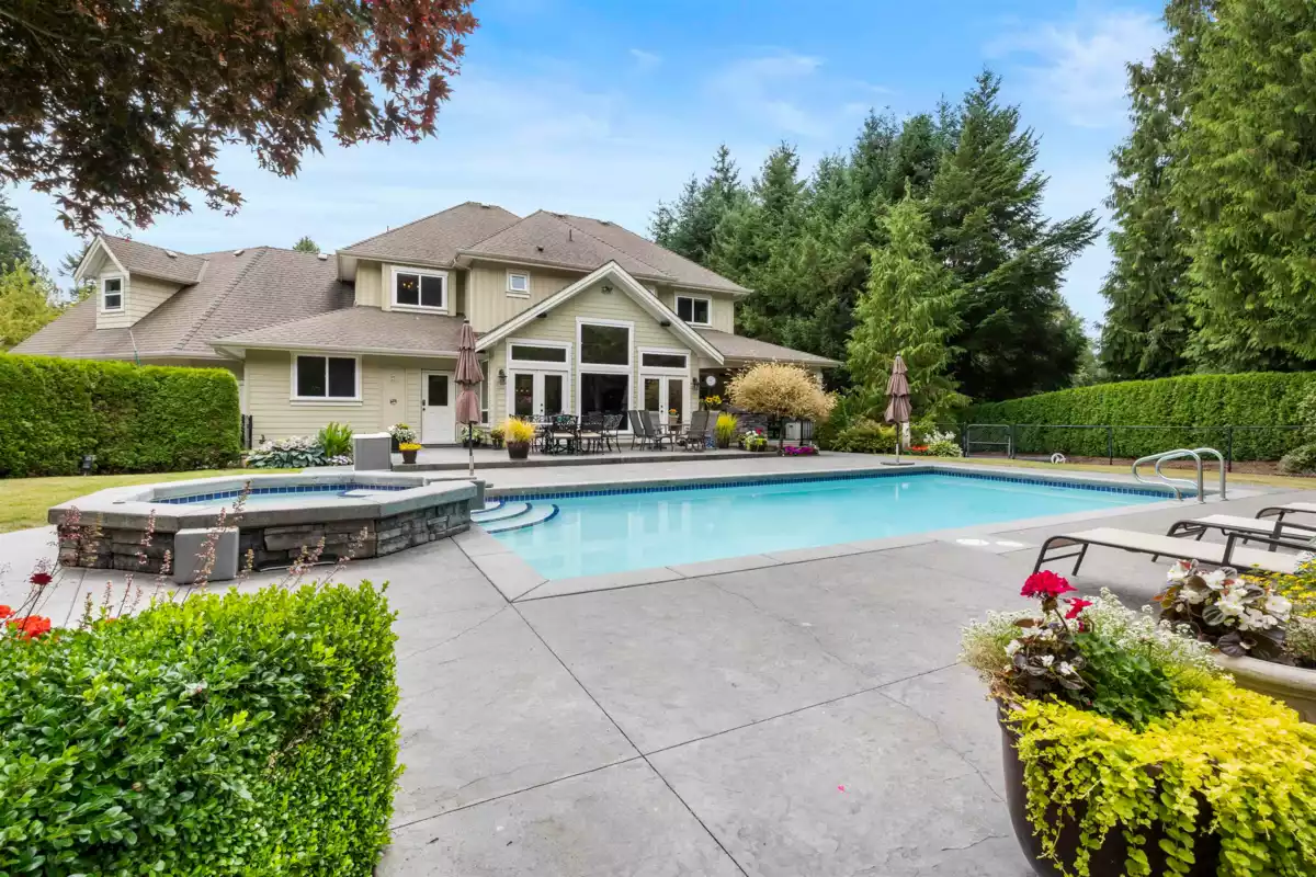 Breakfast Nook Photo of 21949 6 Avenue, Langley, BC