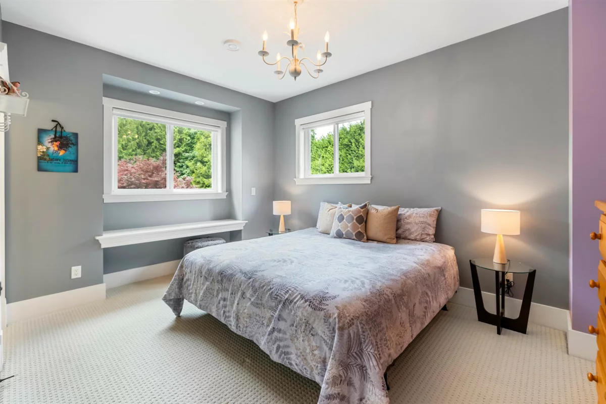 Swimming Pool Photo of 21949 6 Avenue, Langley, BC