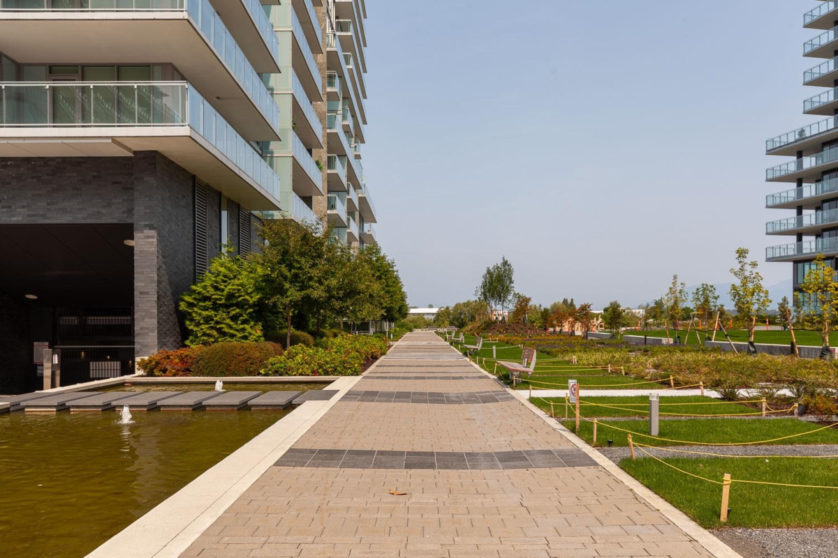 Backyard Photo of 701 6611 Pearson Way, Richmond, BC