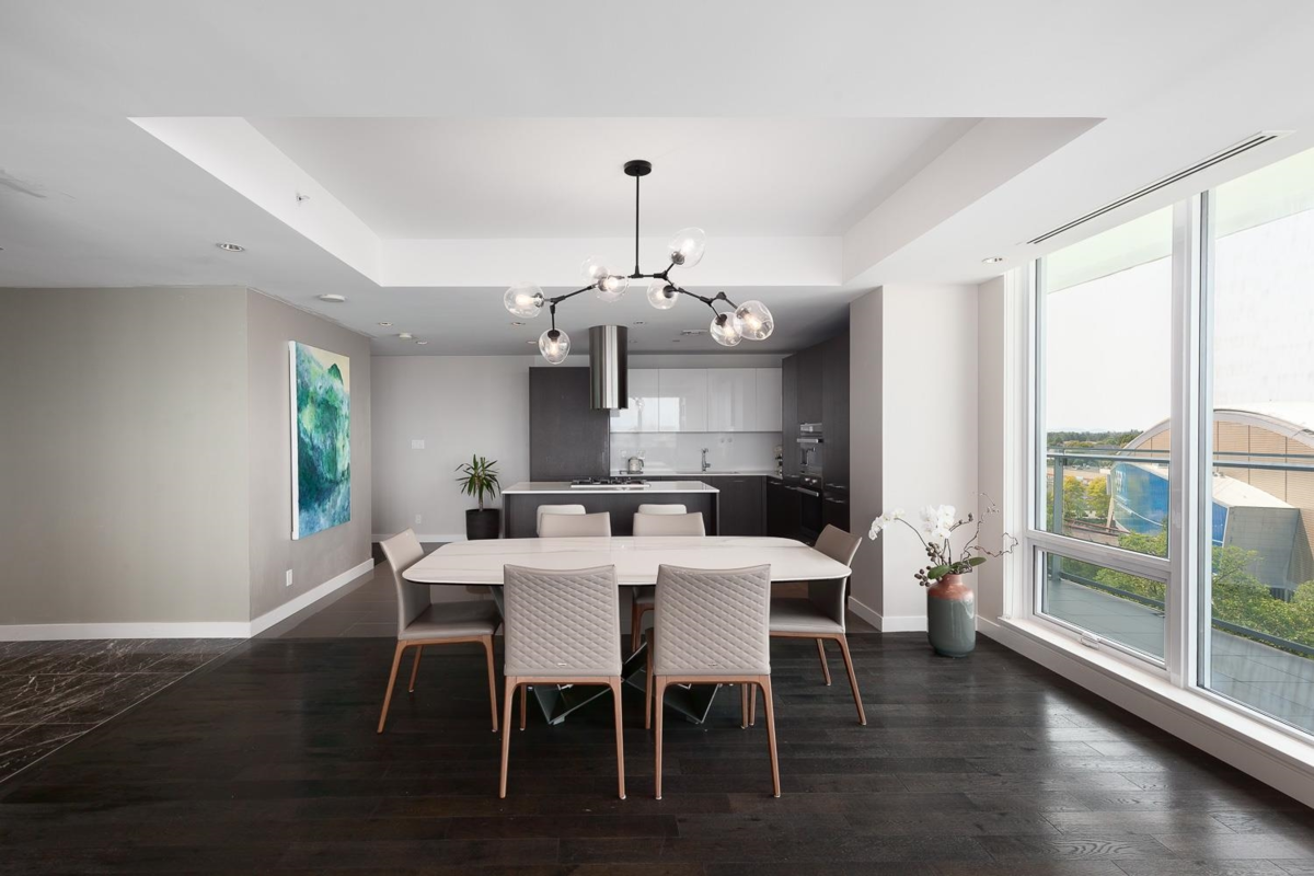 Kitchen Island Photo of 701 6611 Pearson Way, Richmond, BC