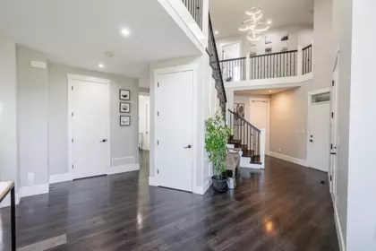 27562 48 Avenue, Langley, BC, Langley — Single Family Residence for sale