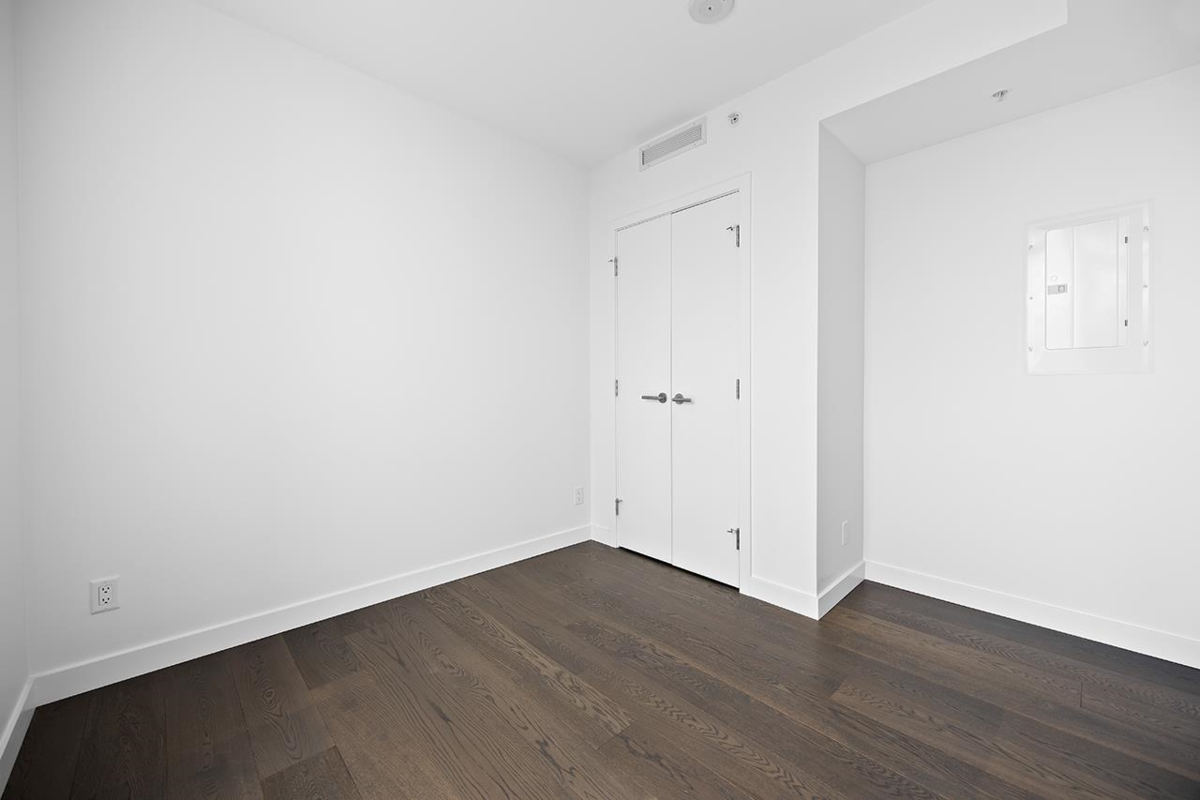 Primary Bathroom Photo of 3308 6000 Mckay Avenue, Burnaby, BC