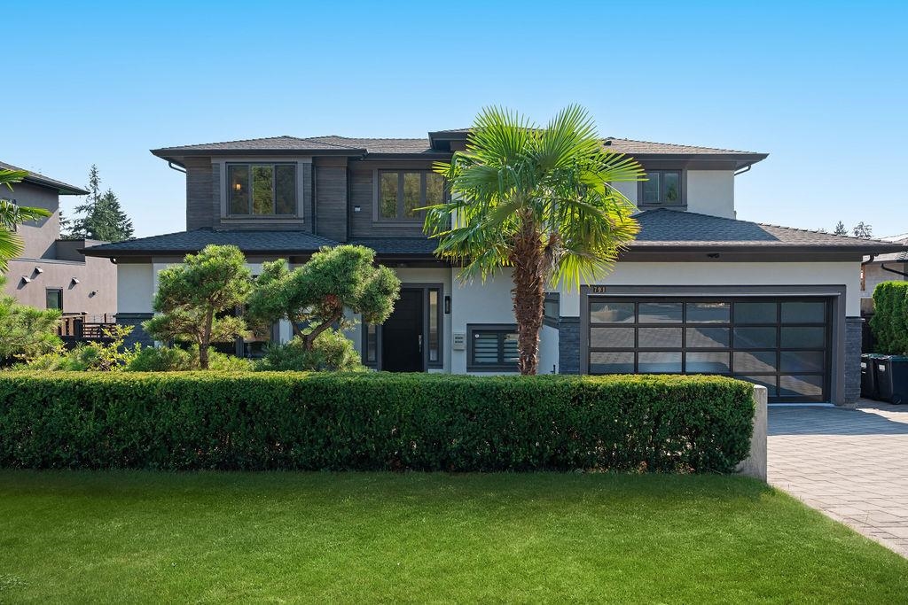 Exterior Front Photo of 791 Donegal Place, North Vancouver, BC