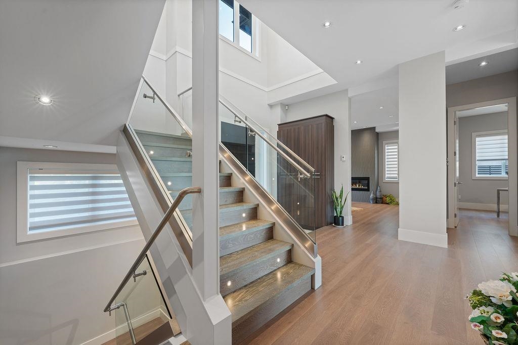 Family Room Photo of 791 Donegal Place, North Vancouver, BC