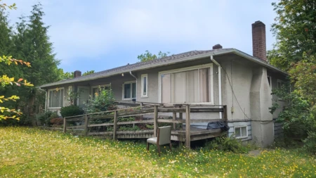 Family Room Photo of 2576 S Grandview Highway, Vancouver, BC