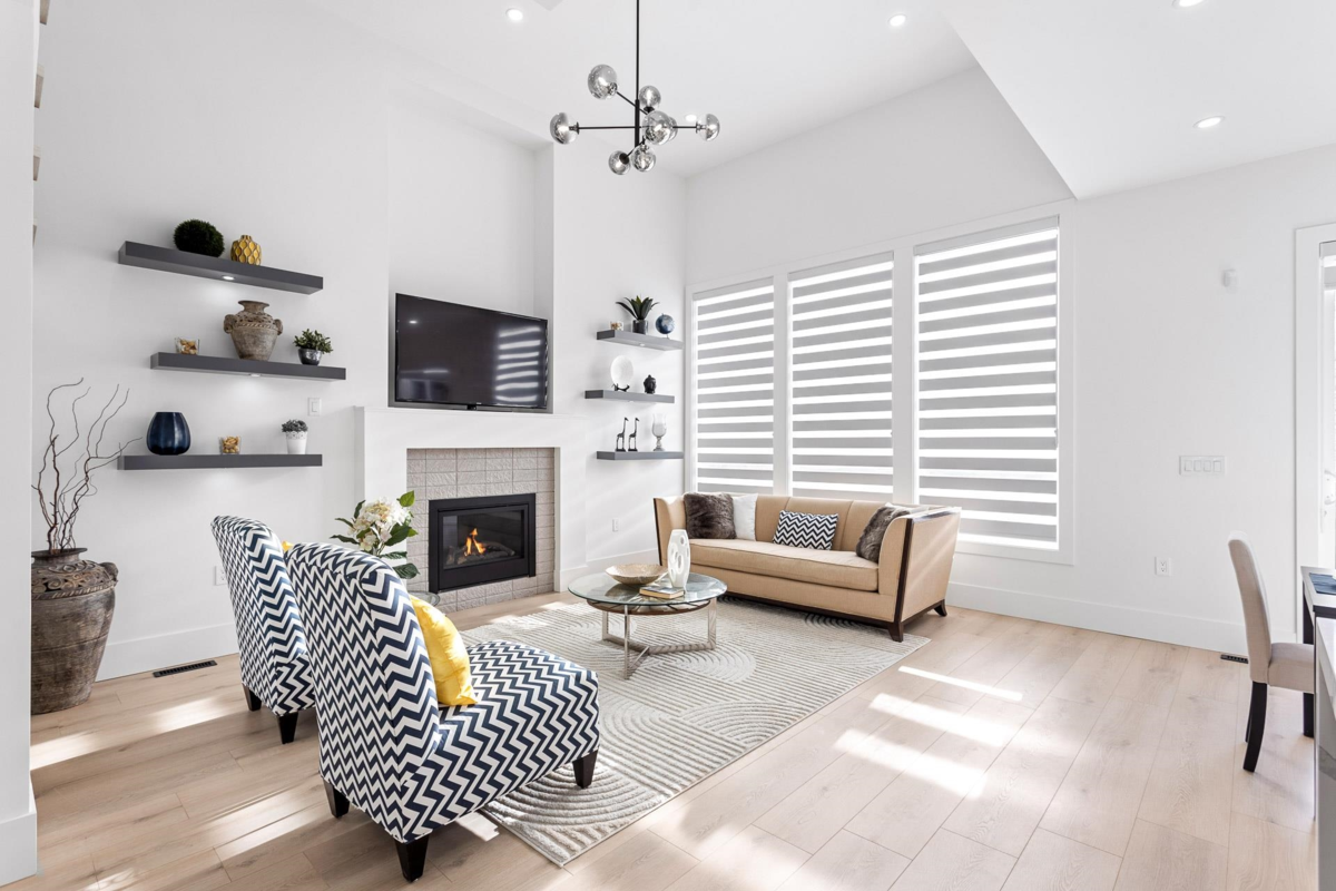 Family Room Photo of 2472 Glenwood Avenue, Port Coquitlam, BC