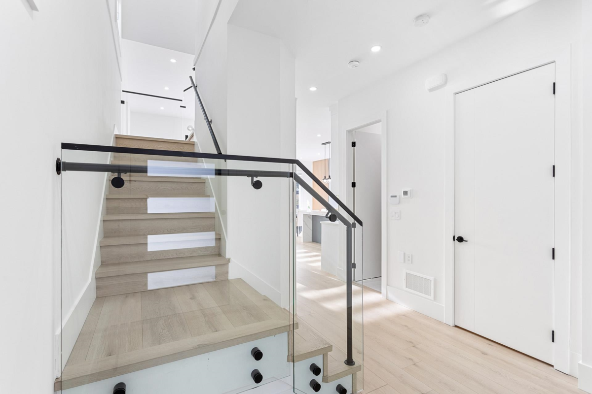 Loft / Bonus Room Photo of 2472 Glenwood Avenue, Port Coquitlam, BC