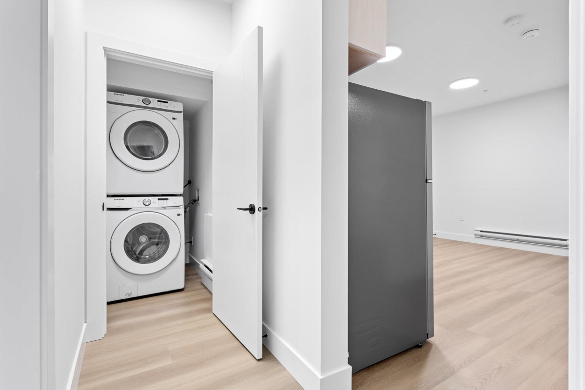 Neighborhood Park Photo Near 2472 Glenwood Avenue, Port Coquitlam, BC