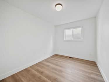 Basement Recreation Room Photo of 15641 107 Avenue, Surrey, BC