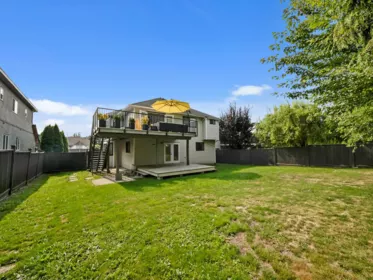 Fitness Center Photo Near 15641 107 Avenue, Surrey, BC