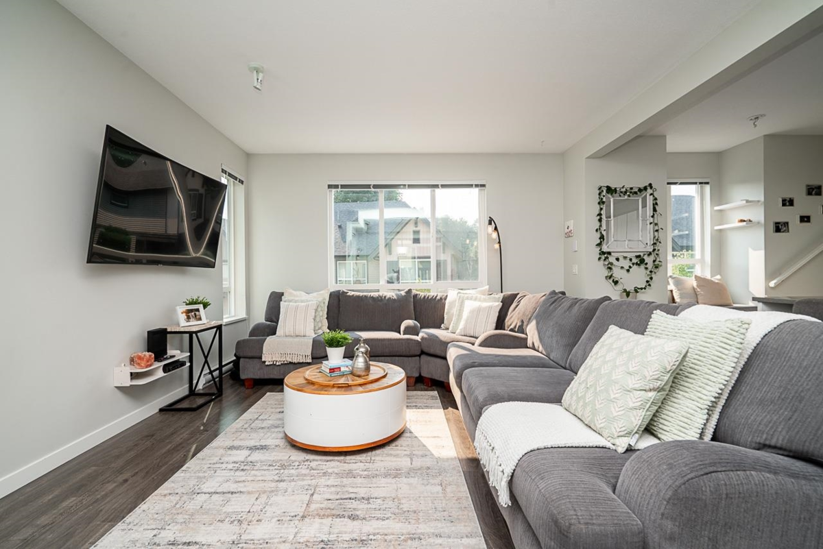 Dining Area Photo of 146 30930 Westridge Place, Abbotsford, BC