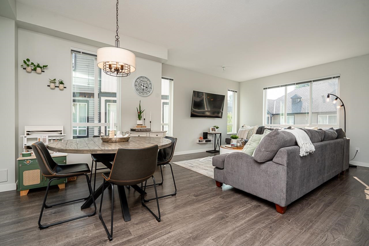 Family Room Photo of 146 30930 Westridge Place, Abbotsford, BC