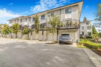 152 15235 Sitka Drive, Surrey, BC, Surrey — Townhouse for sale
