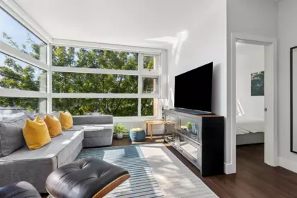 214 2250 Commercial Drive, Vancouver, BC, Vancouver — Apartment/Condo for sale