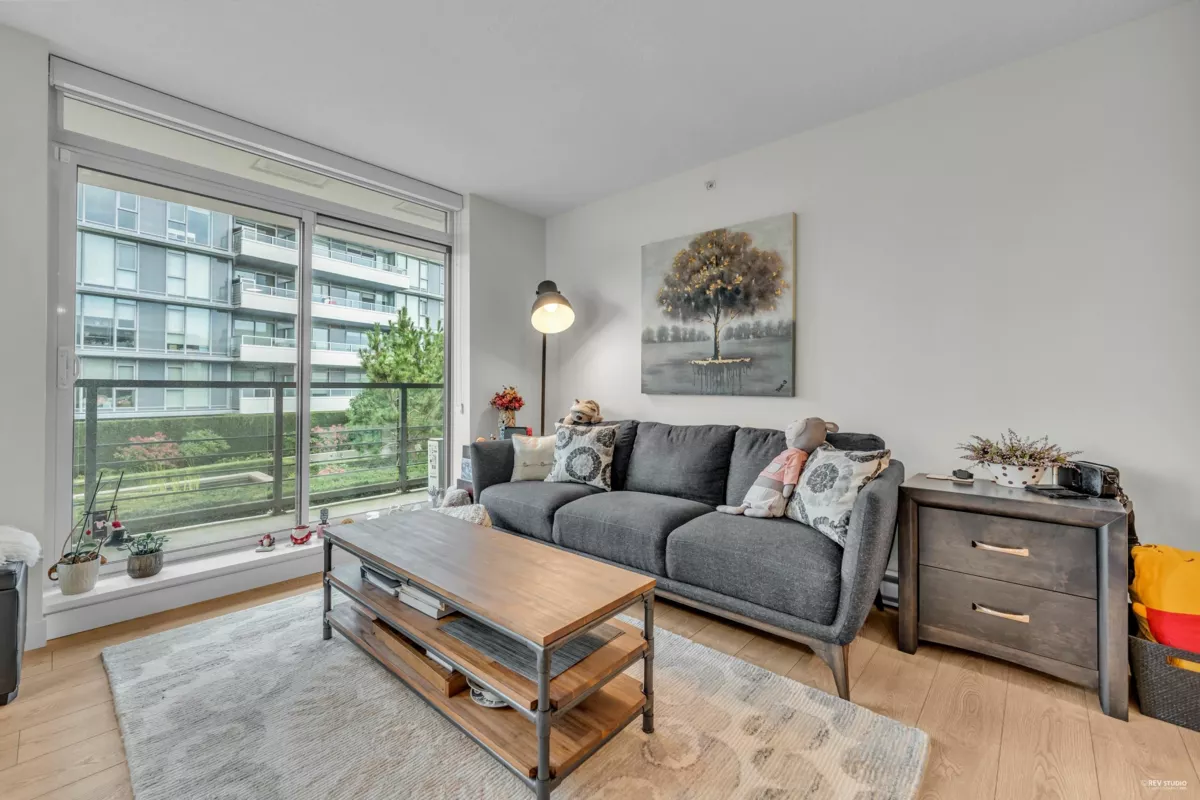 Family Room Photo of 603 9019 Cook Road, Richmond, BC