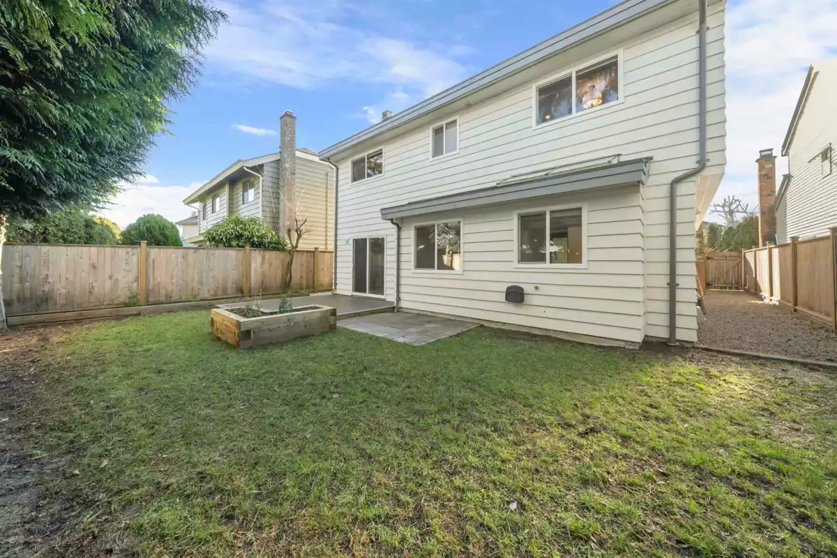 Family Room Photo of 4391 Tiffin Crescent, Richmond, BC