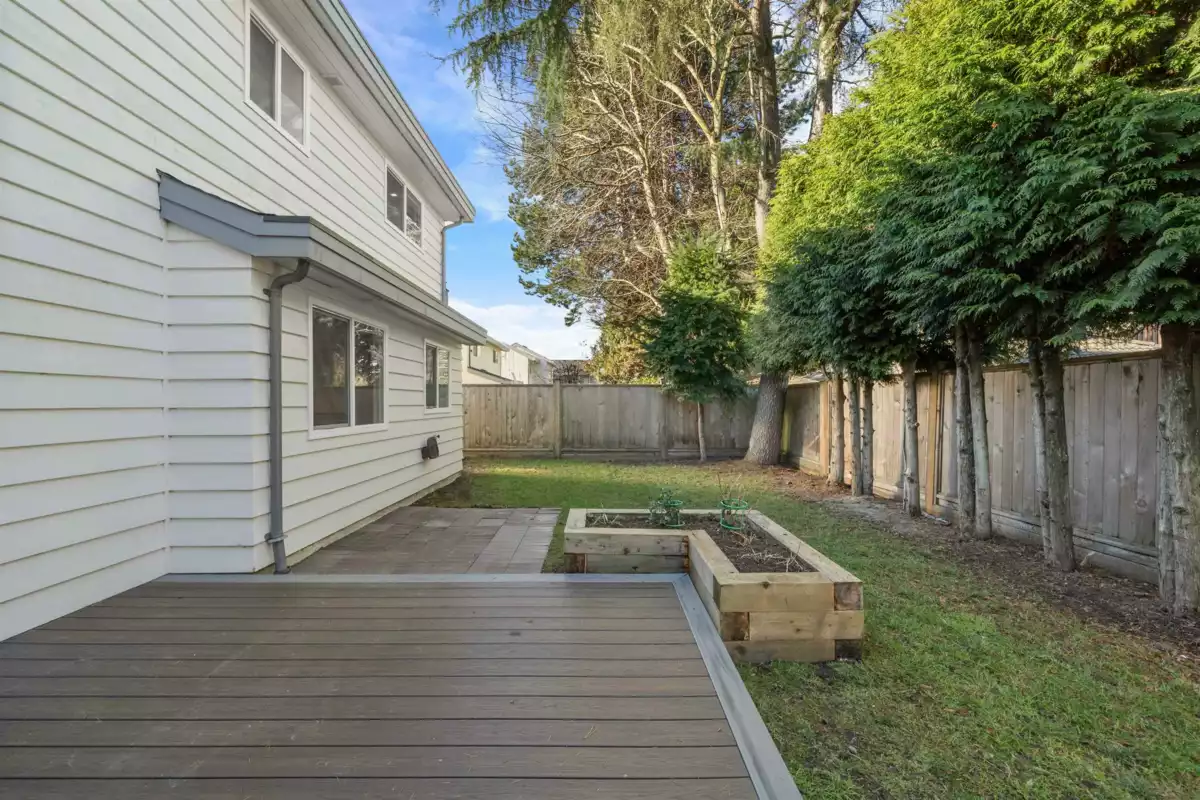 Living Room Photo of 4391 Tiffin Crescent, Richmond, BC