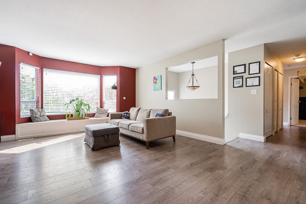 Family Room Photo of 20423 90 Crescent, Langley, BC