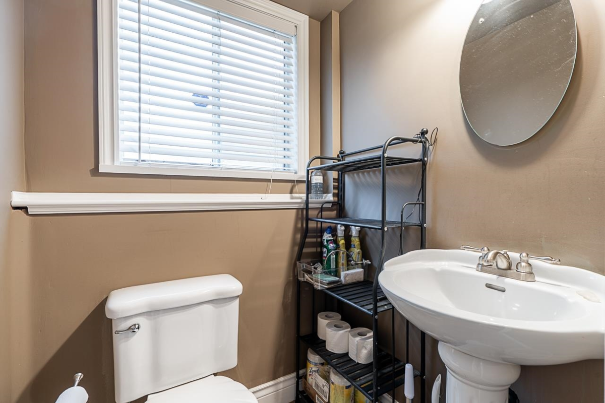 Staircase Photo of 20423 90 Crescent, Langley, BC