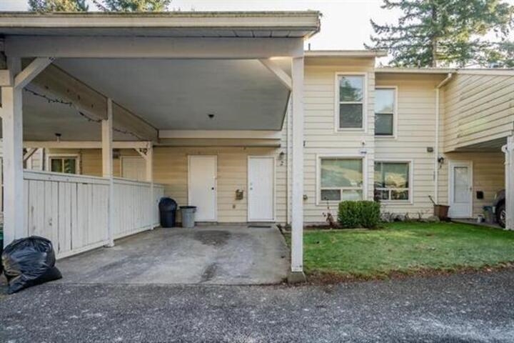 Exterior Front Photo of 2 3075 Trethewey Street, Abbotsford, BC