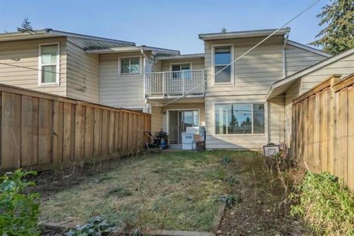 Exterior Rear Photo of 2 3075 Trethewey Street, Abbotsford, BC