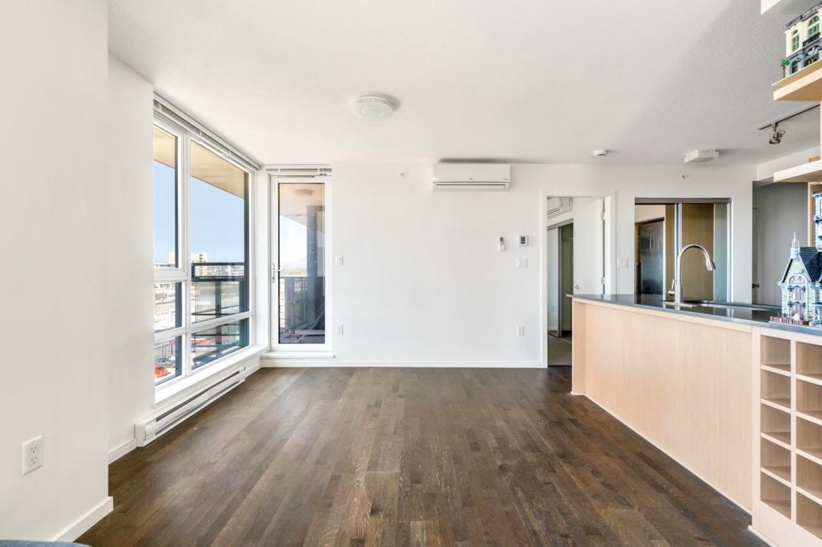 Primary Bedroom Photo of 703 7788 Ackroyd Road, Richmond, BC