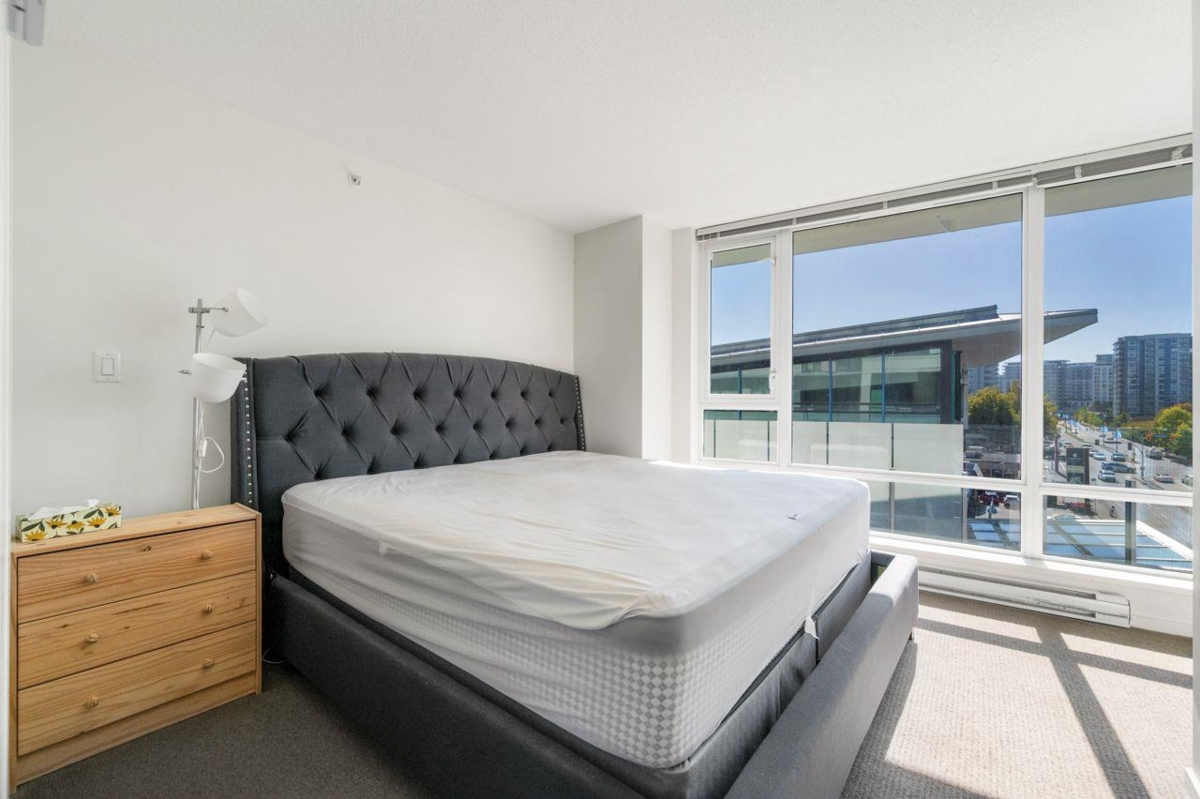 Walk-In Closet Photo of 703 7788 Ackroyd Road, Richmond, BC