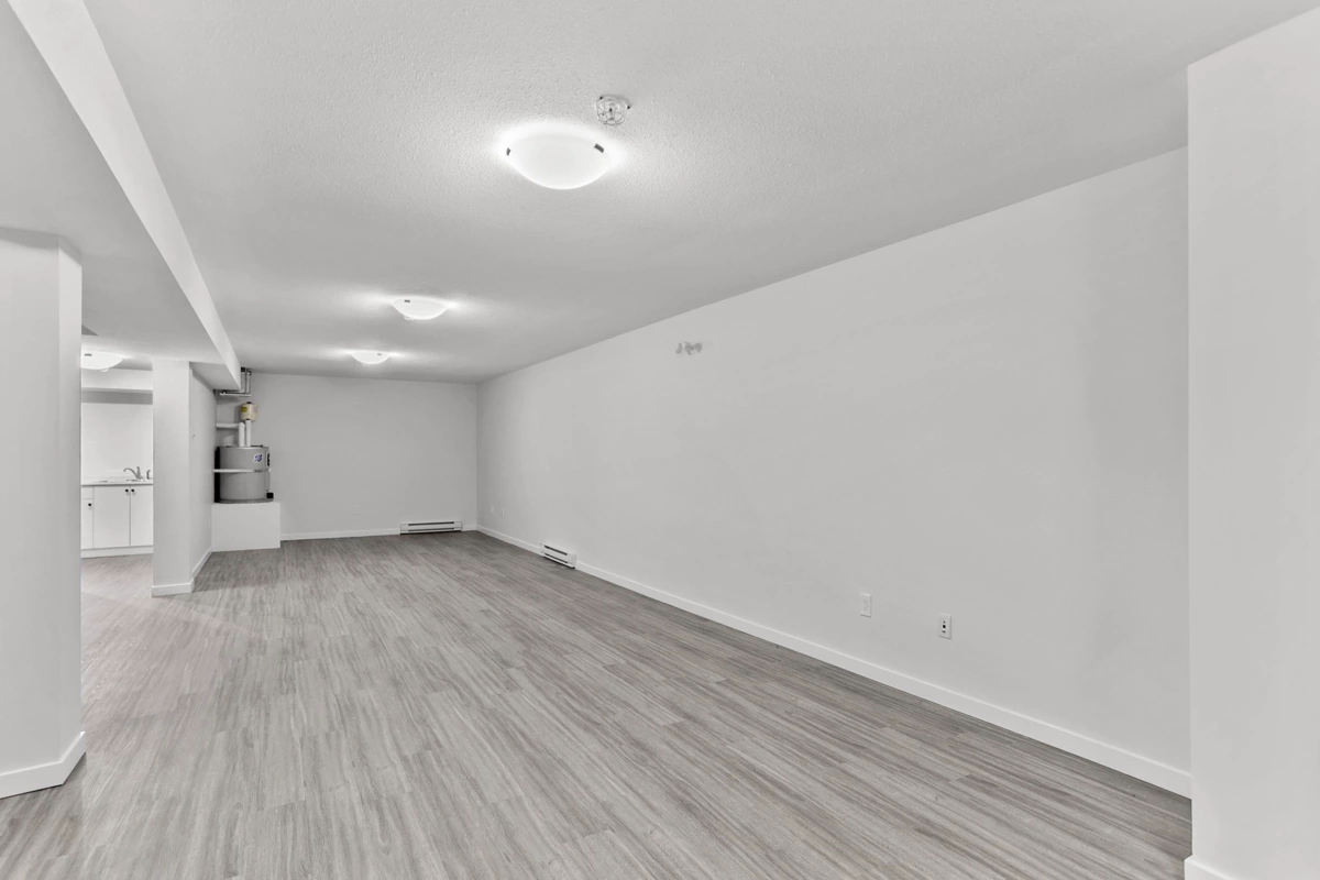 Basement Recreation Room Photo of 306 7265 Haig Street, Mission, BC