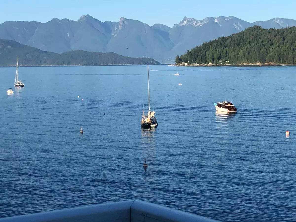 Laundry Room Photo of 484 Marine Drive, Gibsons, BC