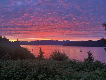 484 Marine Drive, Gibsons, BC, Gibsons & Area — 4 bed single family residence for sale