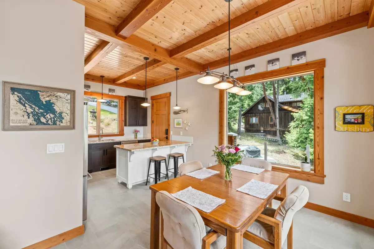 Walk-In Closet Photo of 144 Sunrise Point Road, Galiano Island, BC