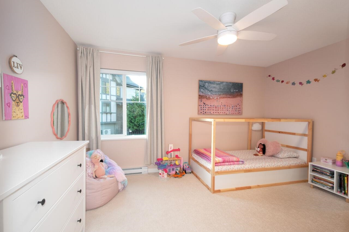 Entry Foyer Photo of 23 3306 Princeton Avenue, Coquitlam, BC