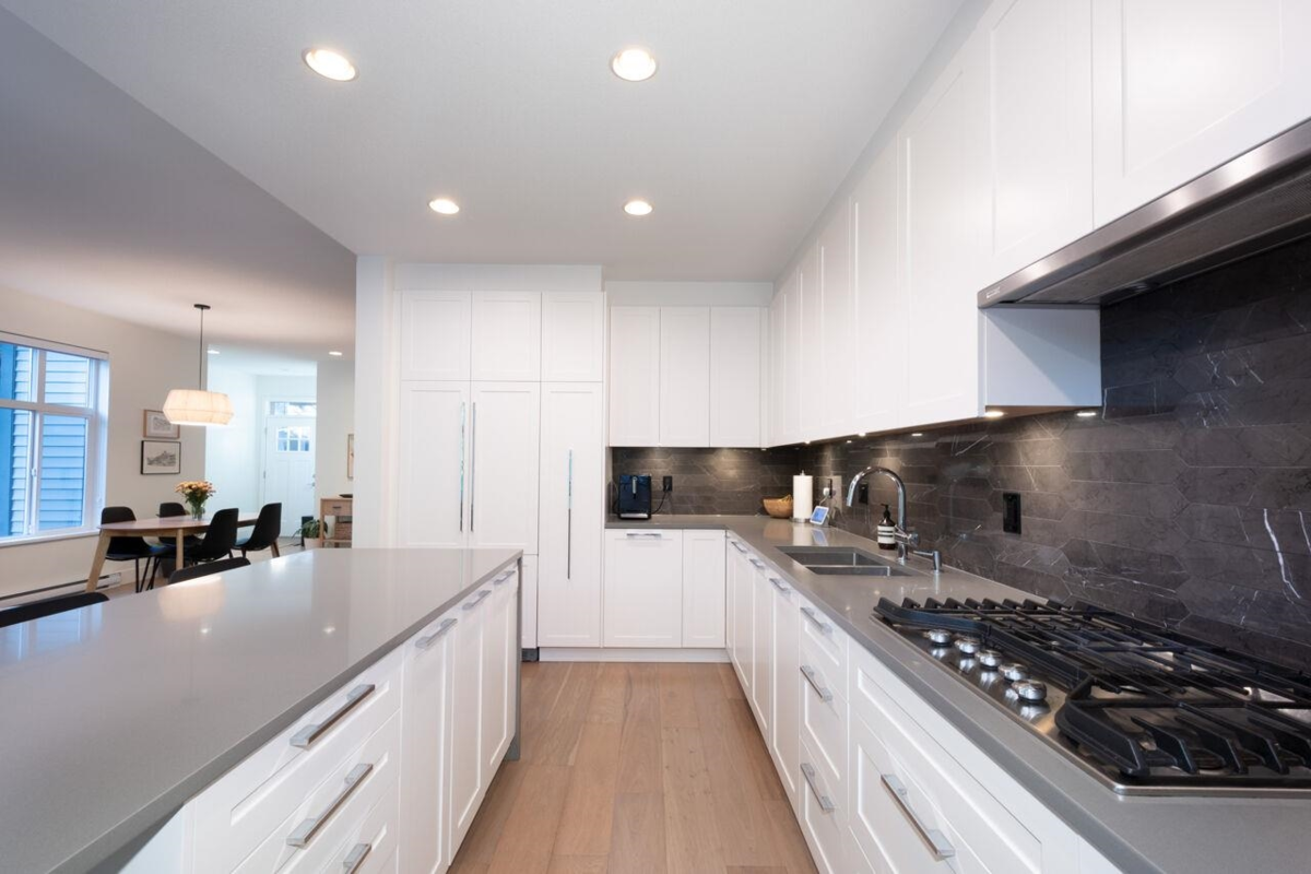 Primary Bathroom Photo of 23 3306 Princeton Avenue, Coquitlam, BC