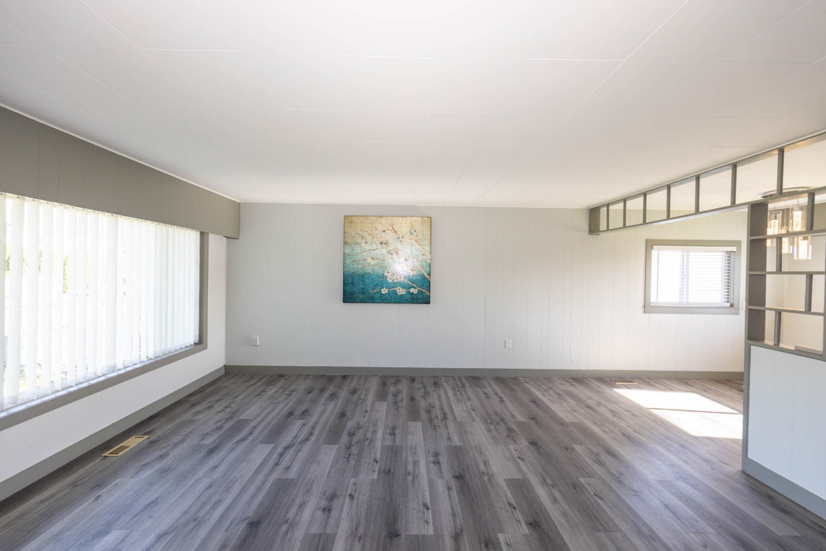 Family Room Photo of 12598 113 Avenue, Surrey, BC