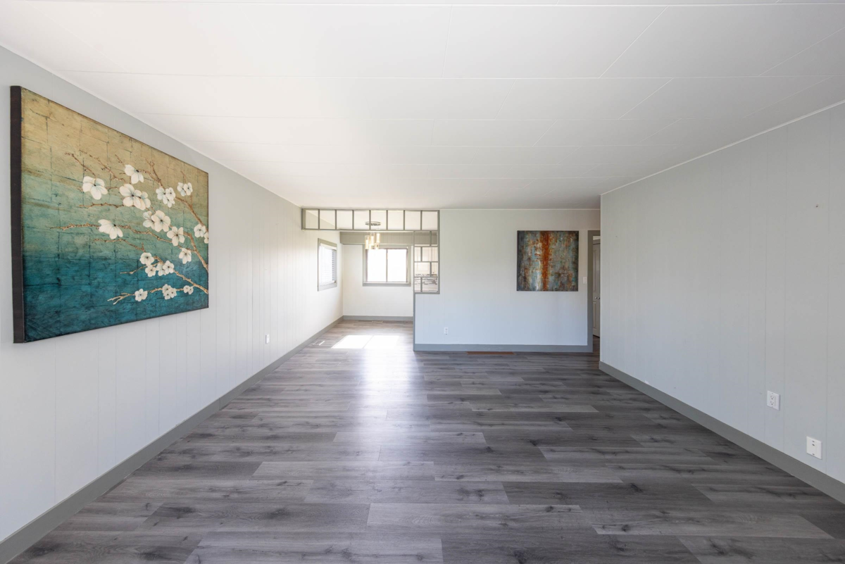 Kitchen Photo of 12598 113 Avenue, Surrey, BC
