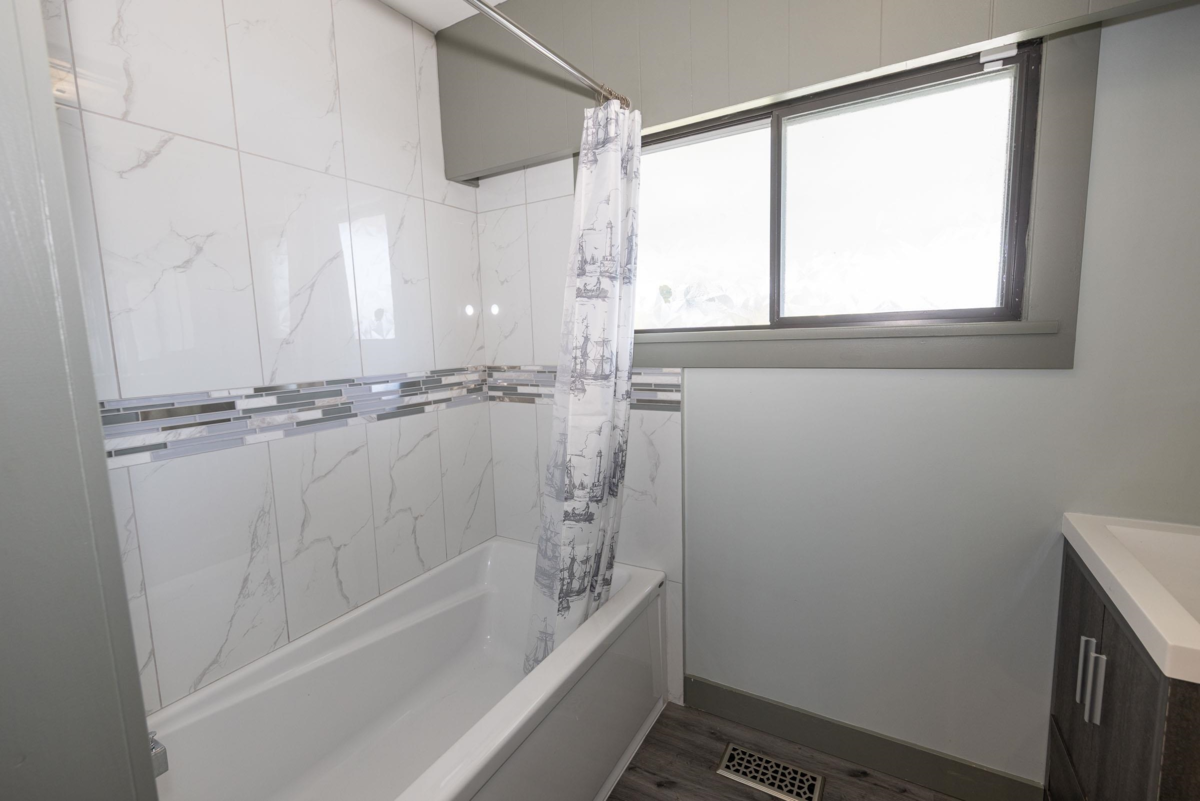 Staircase Photo of 12598 113 Avenue, Surrey, BC