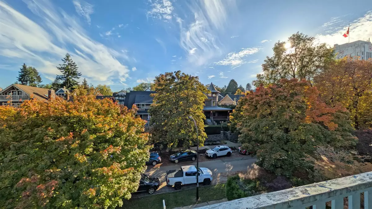 Bedroom 2 Photo of 345 W 11th Avenue, Vancouver, BC