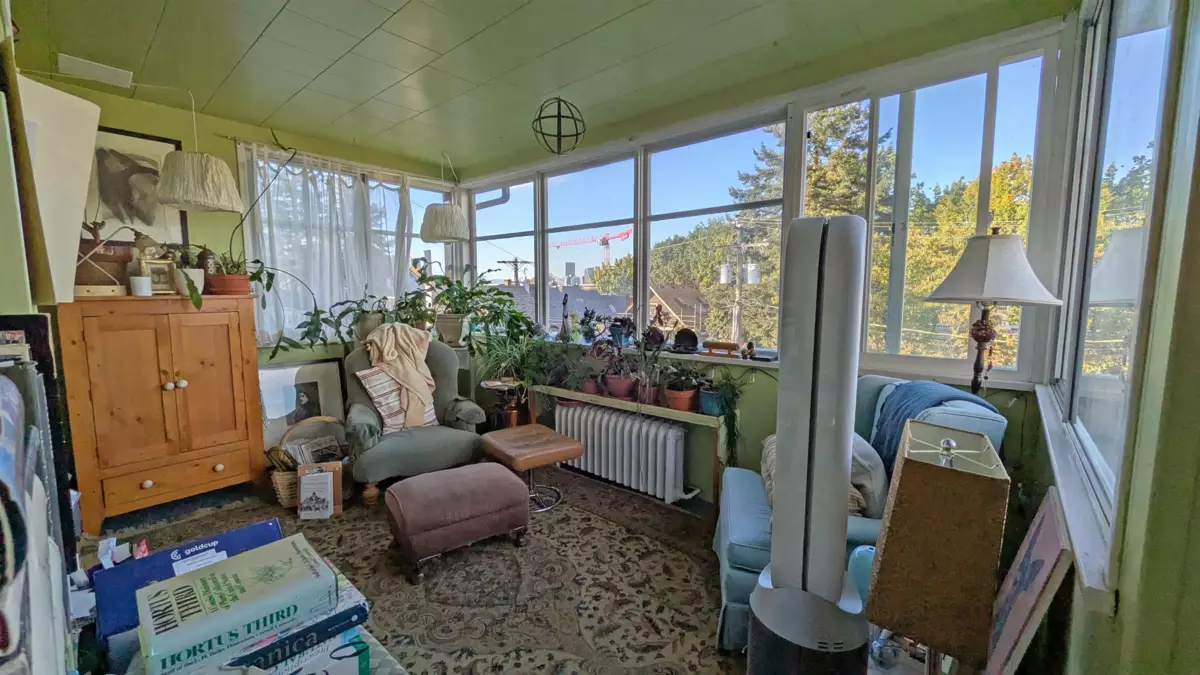 Primary Bedroom Photo of 345 W 11th Avenue, Vancouver, BC