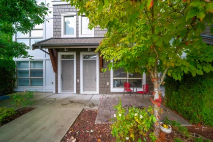 Staircase Photo of 123 6671 121 Street, Surrey, BC