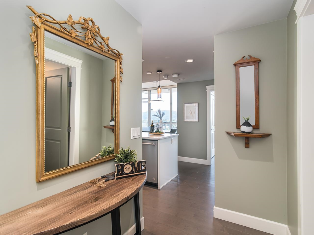 Family Room Photo of 1506 2180 Gladwin Road, Abbotsford, BC