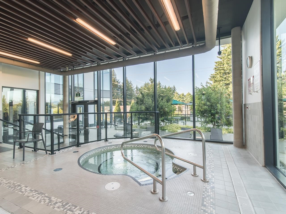 Garden / Landscaping Photo of 1506 2180 Gladwin Road, Abbotsford, BC