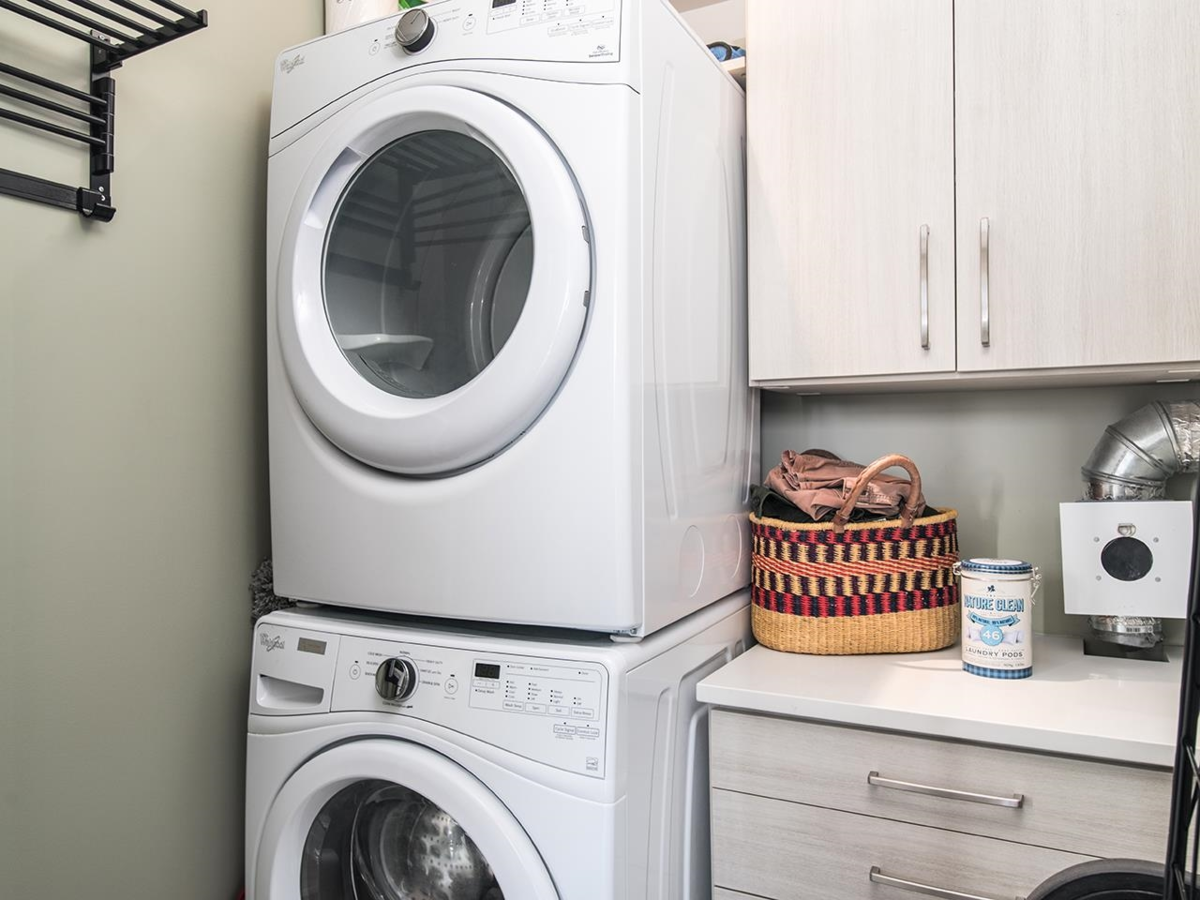 Powder Room Photo of 1506 2180 Gladwin Road, Abbotsford, BC