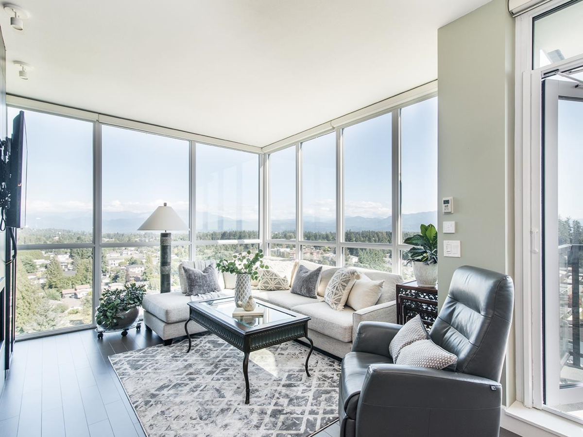 Primary Bathroom Photo of 1506 2180 Gladwin Road, Abbotsford, BC