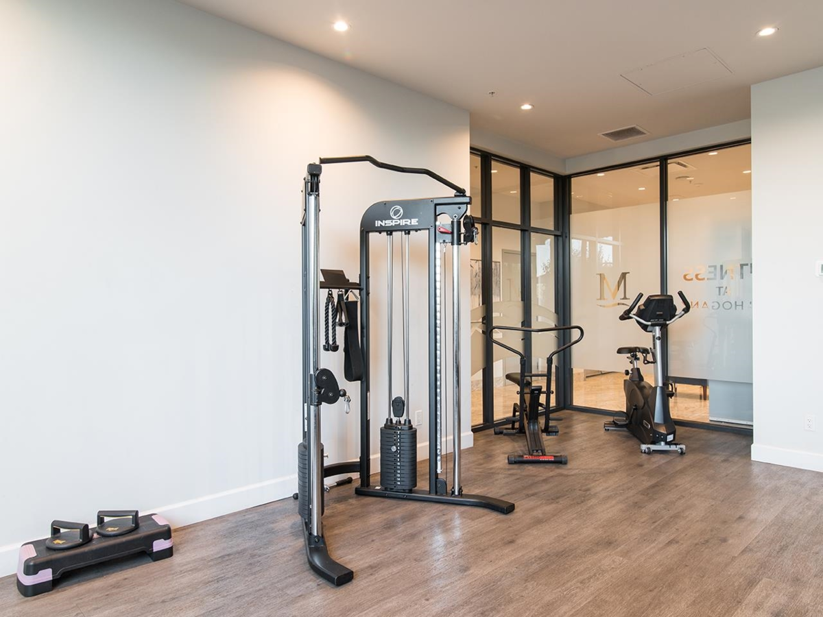 Swimming Pool Photo of 1506 2180 Gladwin Road, Abbotsford, BC