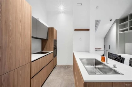 Kitchen Photo of 3 829 Keefer Street, Vancouver, BC