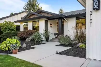 2151 Everett Street, Abbotsford, BC, Abbotsford — Single Family Residence for sale