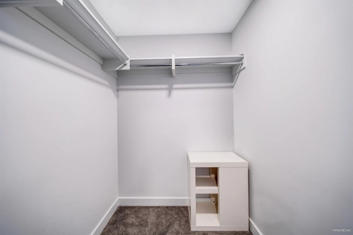 Primary Bathroom Photo of 912 8160 Mcmyn Way, Richmond, BC