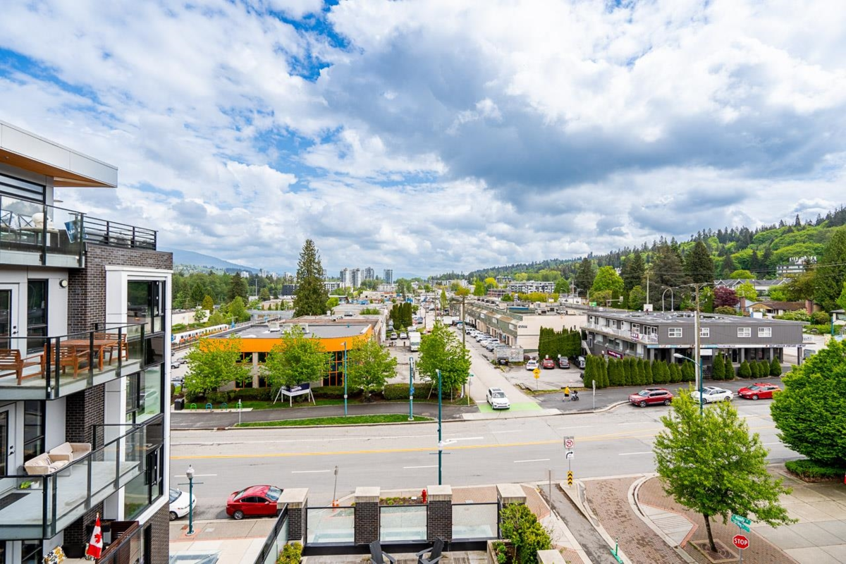 Backyard Photo of 1 83 Moody Street, Port Moody, BC