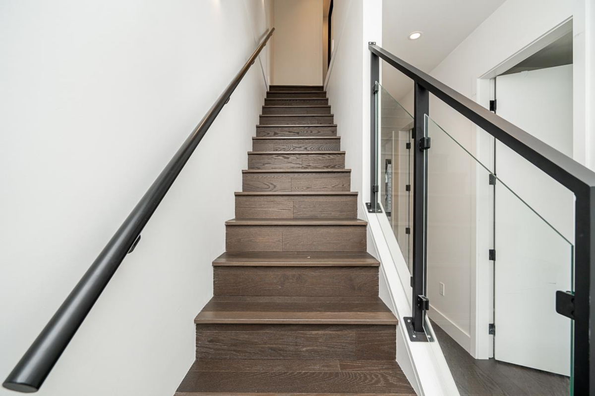 Basement Recreation Room Photo of 1 83 Moody Street, Port Moody, BC